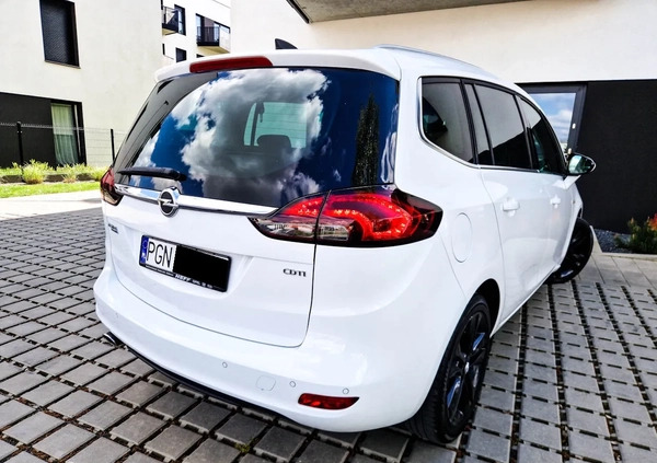 Opel Zafira cena 40900 przebieg: 182480, rok produkcji 2015 z Gniezno małe 232